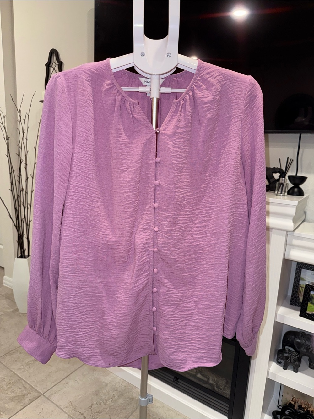 2 x 20$ Nine West Lilac Button-Front Peasant Blouse Size L